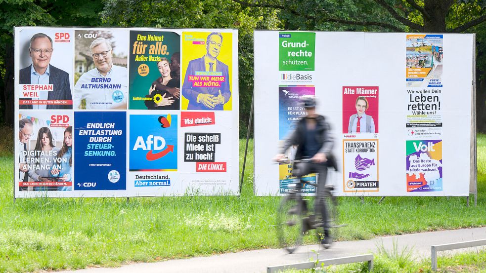 Zu der Unübersichtlichkeit wegen der vielen Parteien kommt bei der nächsten Landtagswahl in Niedersachsen auch noch ein neuer Zuschnitt der Wahlkreise. Foto: Stratenschulte/dpa/Archiv
