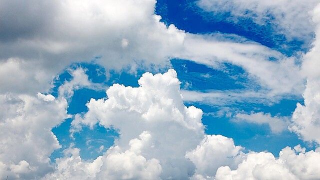 Hobbymeteorologe Steffen Lüpkes kündigt für das Wochenende einen Sonne-Wolken-Mix an. Symbolfoto: pixabay