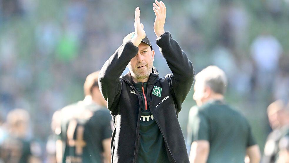 Der Abschied von Ole Werner als Werder-Trainer ist perfekt. Darüber freut sich kaum ein ostfriesischer Fan des Bundesligisten. Foto: DPA