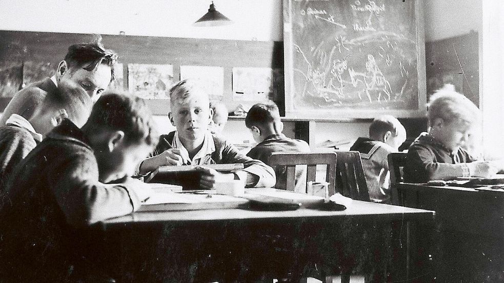 In der Schule am Meer wurde nicht nur im Klassenzimmer gebüffelt. Quelle: Kunstmuseum Juist