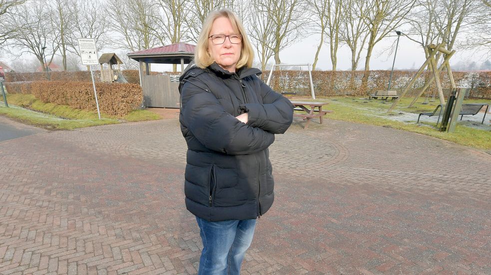 Irene Preyk ist Sprecherin der BI Dorfstraße. Der Protest gehe weiter, auch wenn die Straße inzwischen fast fertig ist. Foto: Klaus Ortgies/Archiv