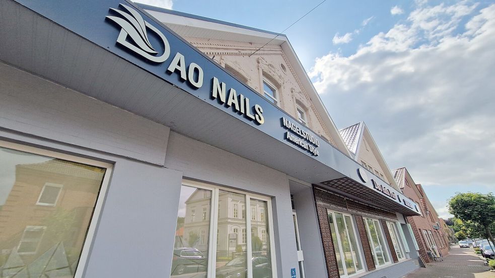 Im Eingang neben dem Lokal wird ein Nagelstudio eröffnen. Foto: Tatjana Gettkowski