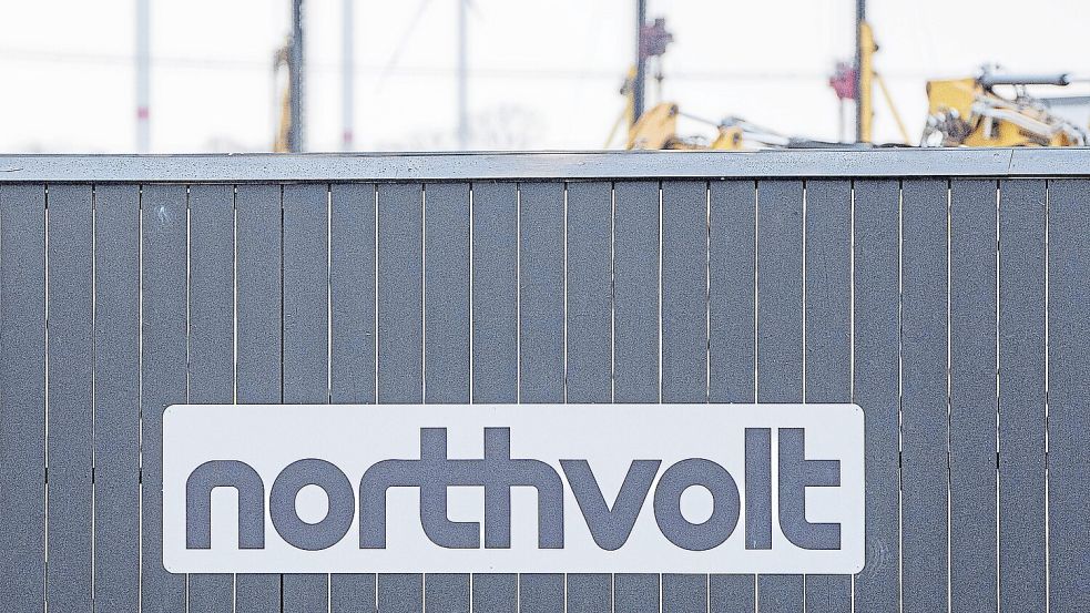Blick auf das Baufeld der geplanten Batteriezellfabrik der Firma Northvolt bei Heide in Schleswig-Holstein. Foto: IMAGO/Chris Emil Janssen