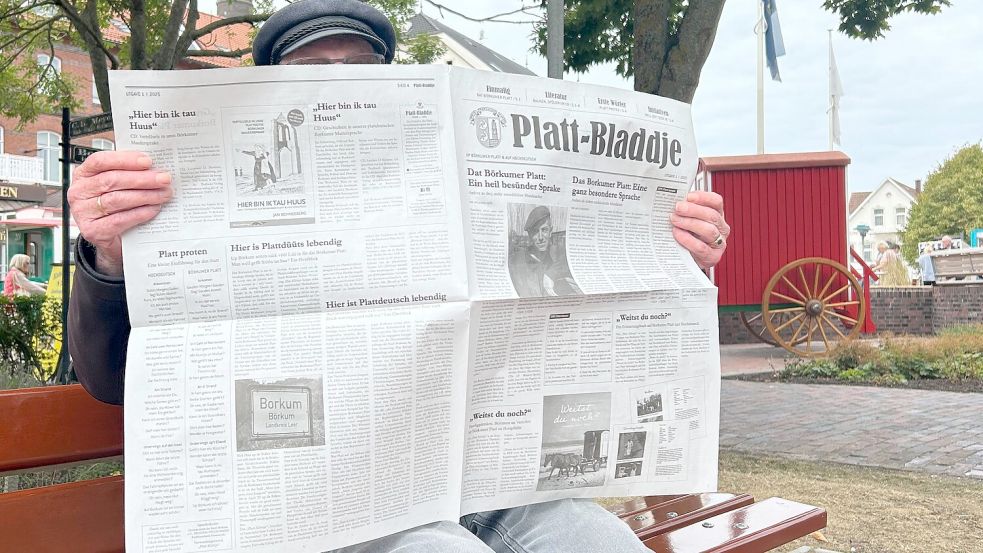 Die erste Ausgabe des „Platt-Bladdje“ ist jetzt kostenlos erhältlich. Foto: Sabine Homering