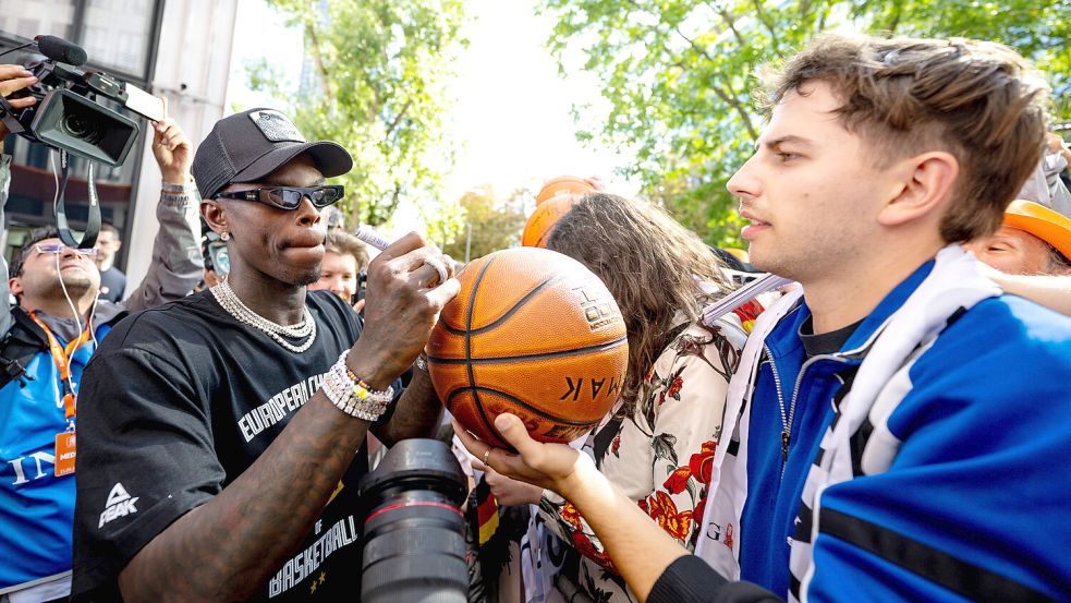 Dennis Schröder ist der Star im deutschen Team. Foto: Imago