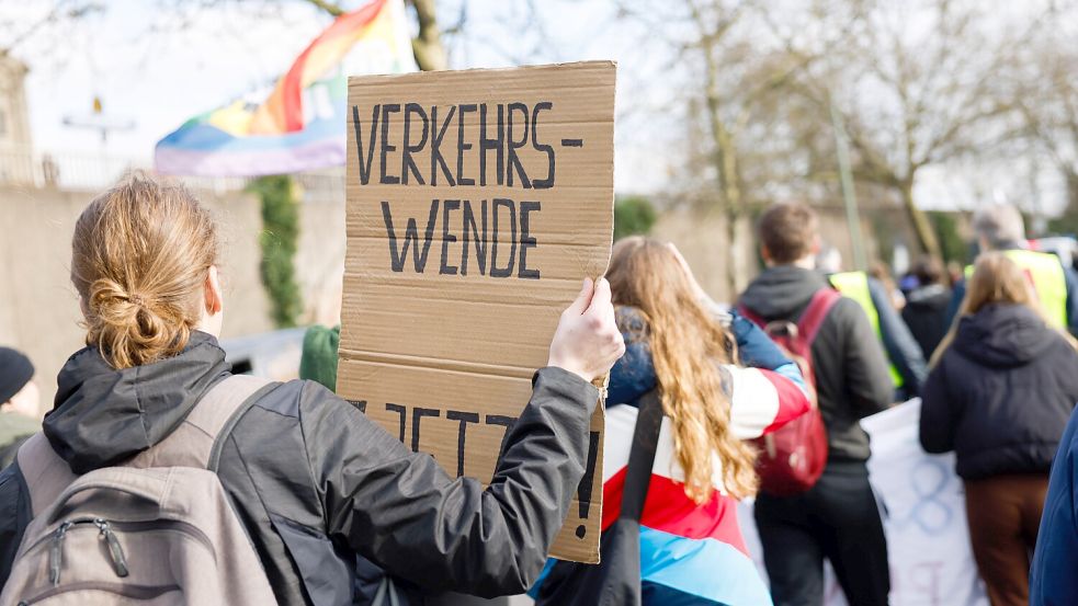 Auf lokaler Ebene steht für Fridays for Future Osnabrück die Verkehrswende im Mittelpunkt. Foto: Michael Gründel