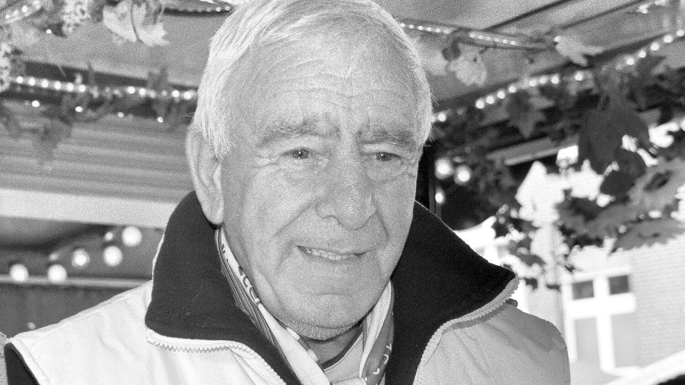 Aki Langenscheidt war seit mehr als 65 Jahre als Schausteller auf dem Gallimarkt. Das Bild zeigt ihn im Jahr 2017. Foto: Edgar Behrendt/Archiv