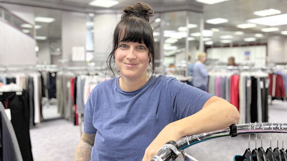 Mit Sabrina Eichmann wird Klaas Uphoff den Online-Handel weiter führen. Foto: Nicole Böning