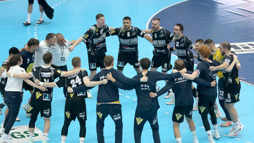 Groß war der Jubel nach dem Spiel beim OHV-Team. Foto: TheoGerken