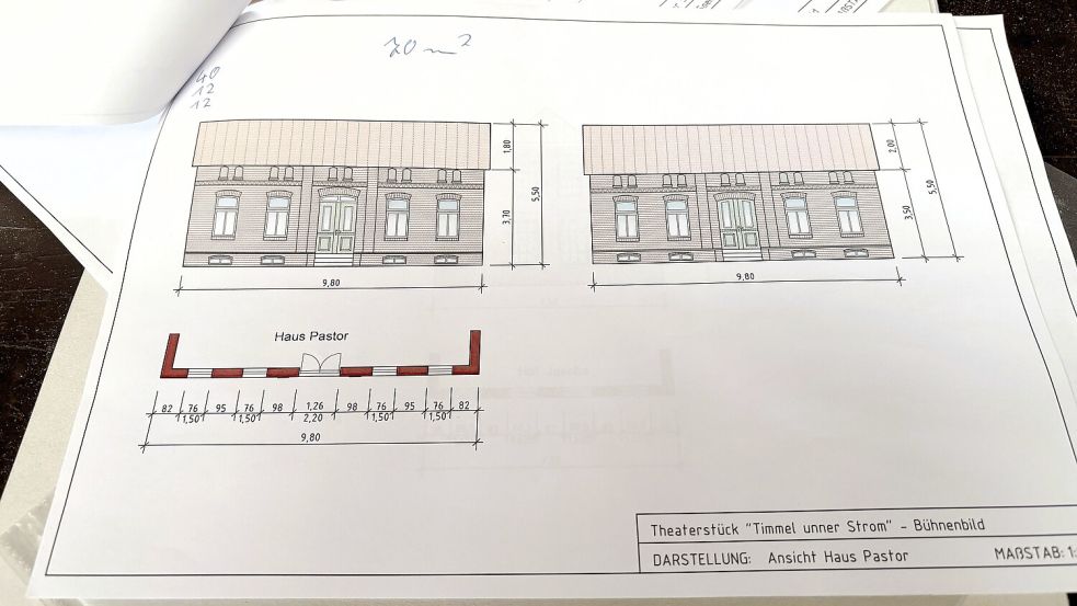 Etwas kleiner als das Original sind die Häuser in der großen Halle des RTC in Timmel nachgebaut worden. Foto: Nicole Böning