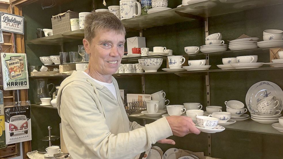 Almuth Maaß hat den traditionsreichen Laden ihrer Eltern übernommen. Foto: Eva van Loh