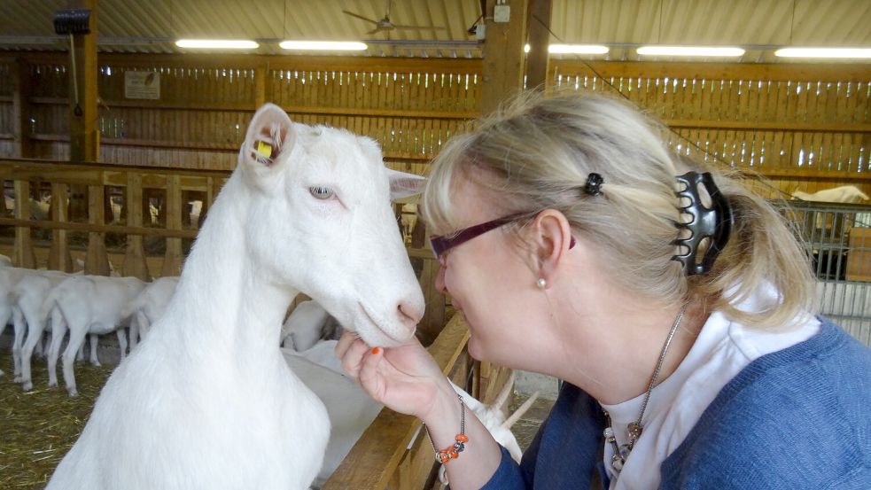 Christiane Gromölller hat ein großes Herz für ihre tierischen Patienten. Foto: privat