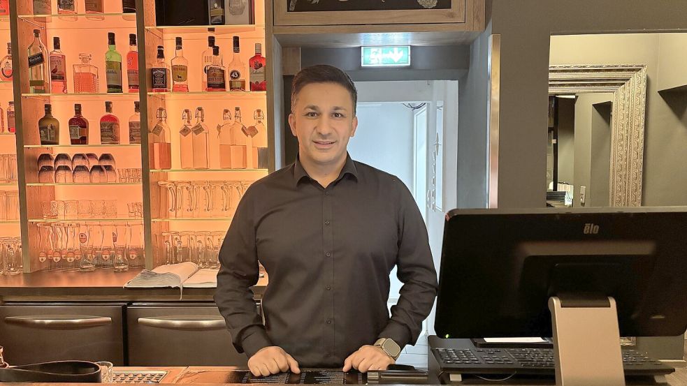 Aram Osmann hat das Restaurant La Strada in Riepe 2011 eröffnet. Foto: Björn Klüver