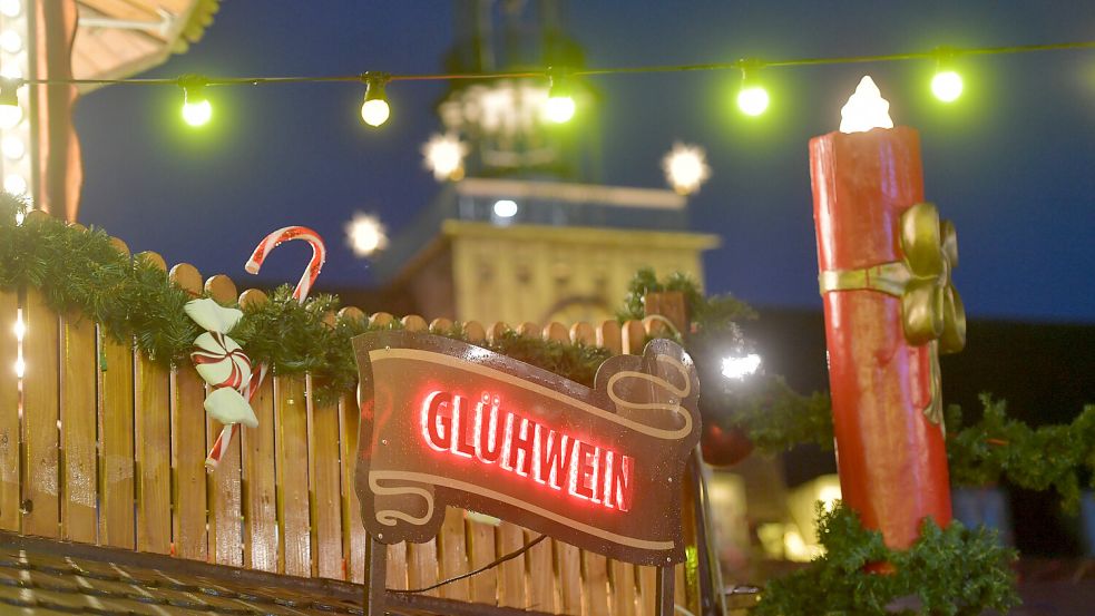 Der Weihnachtsmarkt in Emden wird am 24. November eröffnet. Foto: Klaus Ortgies/Archiv