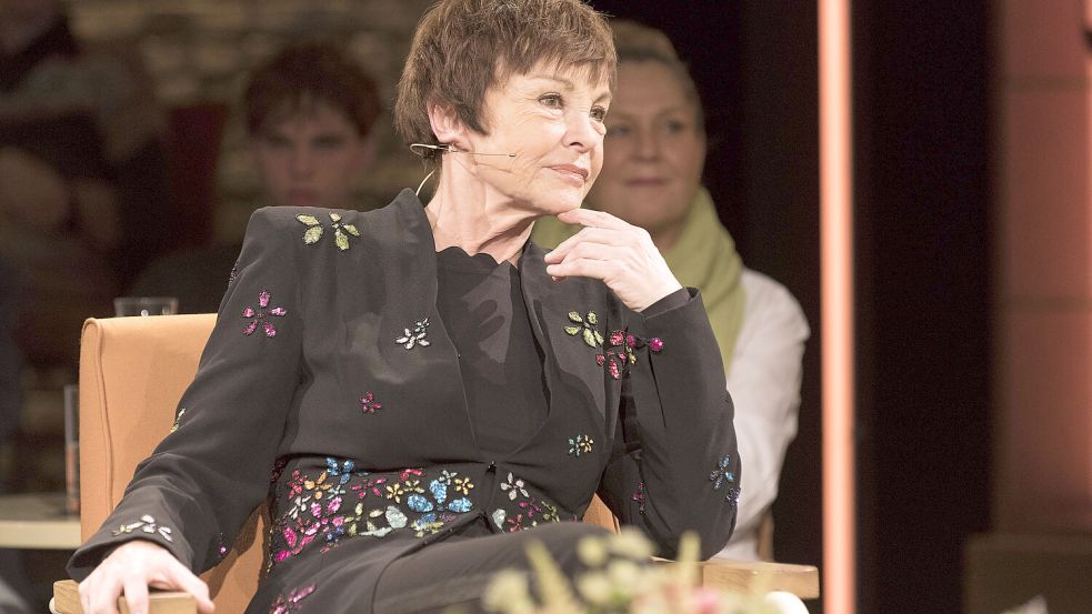 Schauspielerin Katrin Sass verkörpert im „Usedom-Krimi“ die ehemalige Staatsanwältin Karin Lossow. Foto: IMAGO/Stefan Schmidbauer