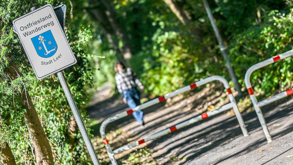Der Ostfriesland-Wanderweg in der Stadt Leer wird saniert. Hierbei gibt es aufgrund des Wetters jedoch Verzögerungen. Foto: Klaus Ortgies/Archiv