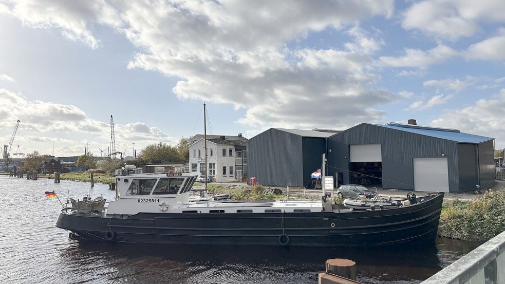 Blick auf den Schweißbetreib Noah Maritime am Neptundock. Foto: Mona Hanssen