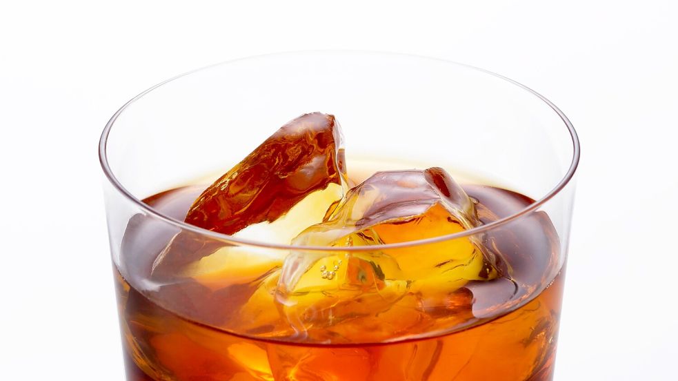 Ein Hersteller hat seine Eistees zurückgerufen, die bei Rewe und Penny im Sortiment sind. Foto: IMAGO/AFLO