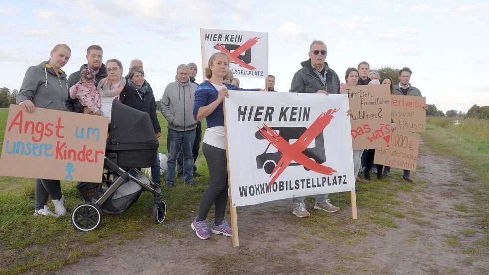 Anwohner hatten 2022 erfolgreich gegen Pläne für einen Wohnmobilplatz am Mißgunster Weg protestiert. Foto: Karin Lüppen/Archiv