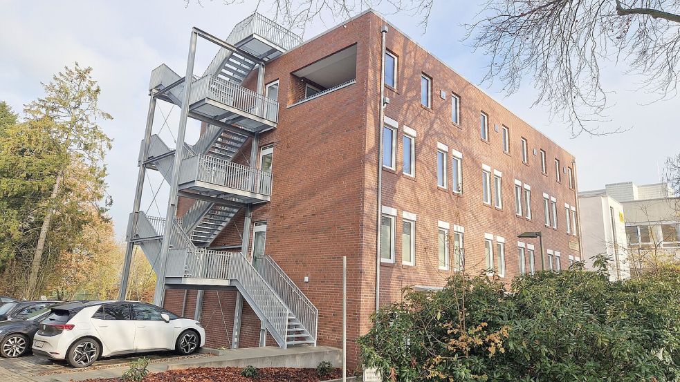 Im ersten Obergeschoss des neuen Krankenhausanbaus sollen neben den vorhanden Räumen für die Suchttherapie auch Räume für die neue psychiatrische Ausrichtung entstehen – sobald eine positive Entscheidung über die neue Fachklinik getroffen ist. Foto: Tatjana Gettkowski