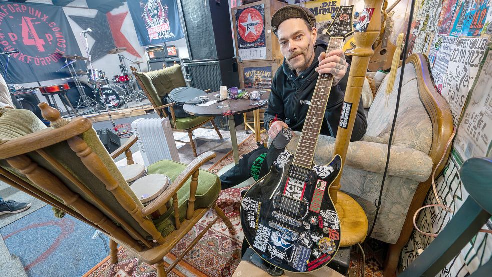 Florian Bock ist mit seinem Seker Huus von Hollen nach Marcardsmoor umgezogen. Foto: Klaus Ortgies