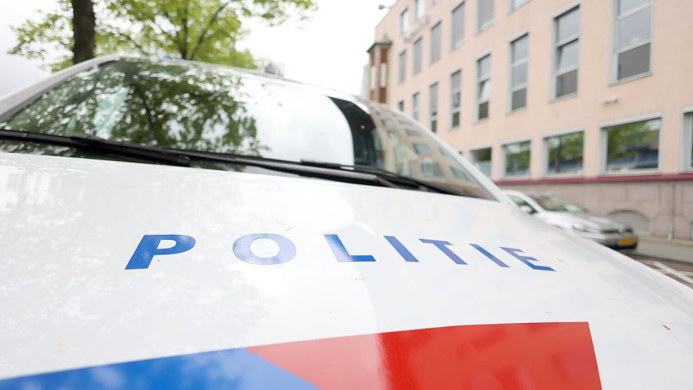 Die Polizei war am Sonntag wegen eines Messerangriffs in einer Wohnung in Groningen im Einsatz. Symbolfoto: Piero Nigro/aal.photo/Imago Images