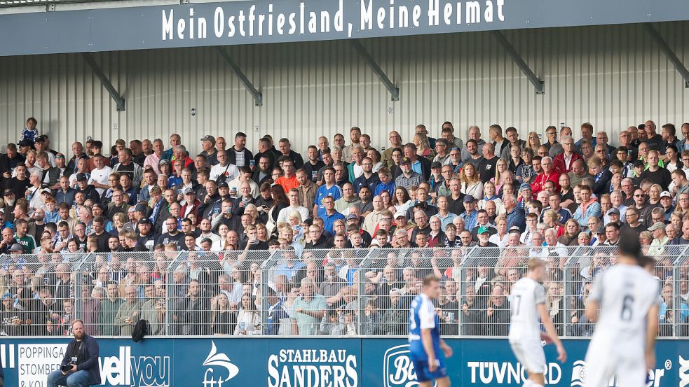 Zum ersten Heimspiel gegen den SV Meppen kamen 6.400 Zuschauer ins Ostfrieslandstadion. Archivfoto: Doden/Emden