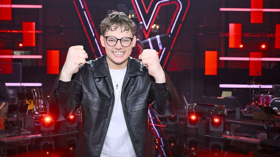 Marvin Tapper war happy, ins Finale gekommen zu sein. So lief für ihn die letzte Show von „The Voice“. Foto: Joyn/Claudius Pflug