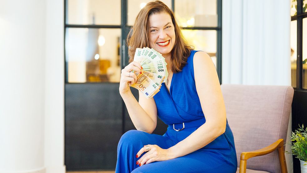 Buten-Emderin Imke Hoffmann berät Frauen in Sachen Altersvorsorge. Foto: Patrick Lipke