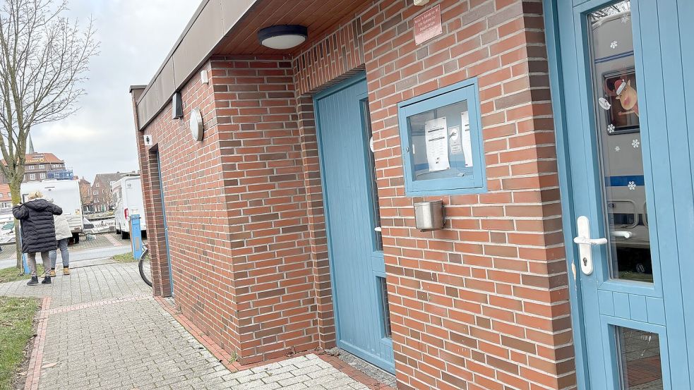 Auch das Duschen ist bezahlbar.