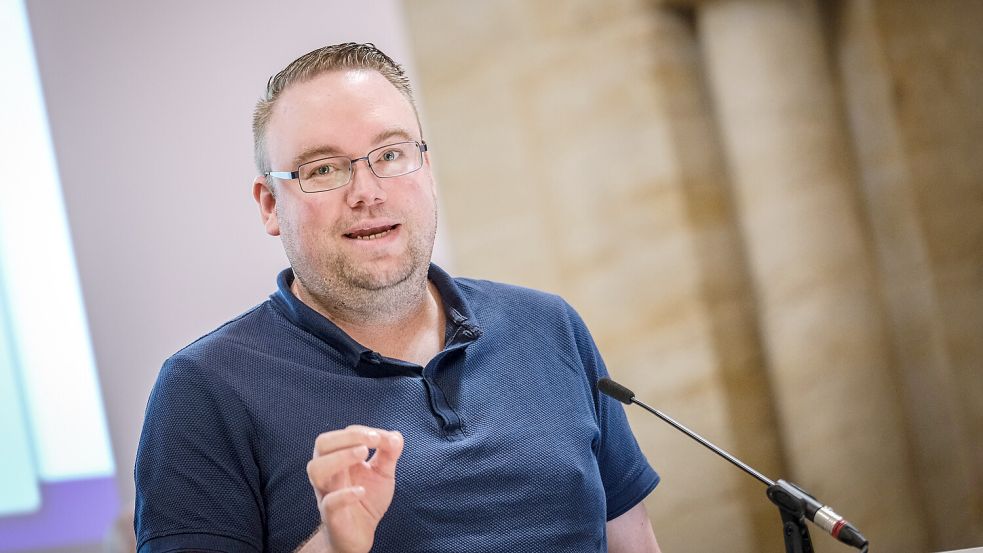 Ruben Grüssing ist Bürgermeister in Detern. Foto: Jens Schulze