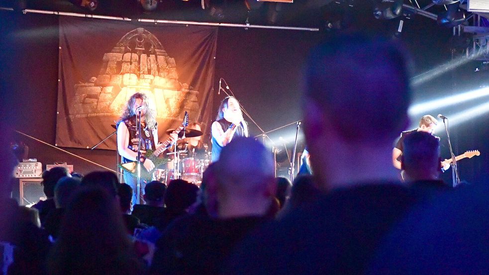 Das Kuhzifest ist international besetzt: In diesem Jahr werden wieder Bands aus Skandinavien, Österreich und aus England auf der Bühne stehen. Foto: Heinz Wagenaar/Archiv