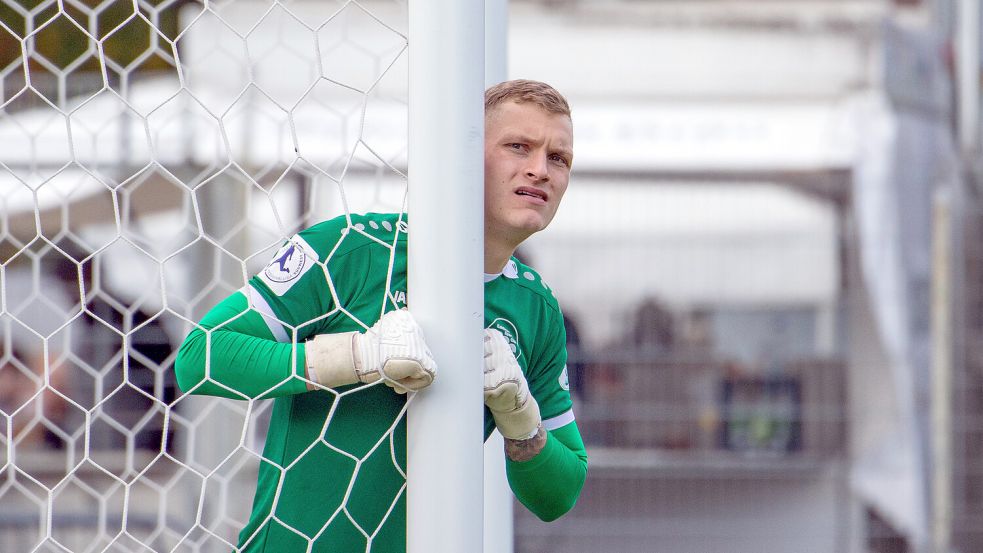 Luca Petzold war schon länger ein Wunschkandidat von Kickers-Kaderplaner Henning Rießelmann. Jetzt hat ein Transfer nach Emden geklappt. Foto: Imago