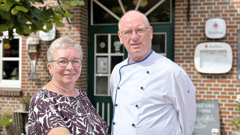 Karin und Andreas Habben betreiben das „Historische Compagniehaus“ in Großefehn seit fast 27 Jahren. Foto: Nicole Böning/Archiv