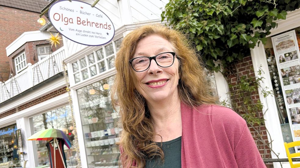 Elisabeth Zacher (70) nennt sich in Anlehnung an ihren Autorinnennamen lieber Elisabeth Katz. Sie führt „Olga Behrends“ schon, seit sie 27 Jahre alt ist. Foto: Nicole Böning