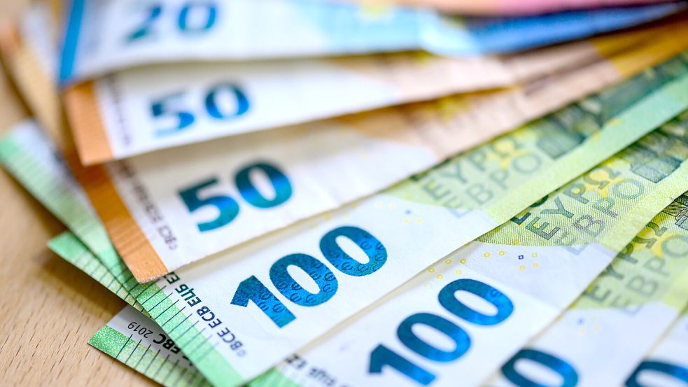 In Ostfriesland sind die verfügbaren Einkommen von 2013 bis 2023 unterschiedlich stark gestiegen. Symbolfoto: Hendrik Schmidt/dpa