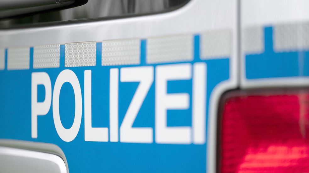 Nach dem Angriff auf einen Sehbehinderten in Aurich sucht die Polizei weiterhin nach Zeugen. Symbolfoto: DPA