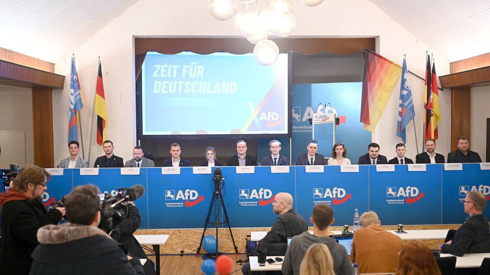 Der Vorstand des neuen Landesverbandes der AfD-Jugend „Generation Deutschland“. DPA-Foto: Lars Penning