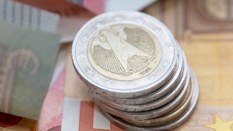 In den kommenden Jahren dürfte in Bunde jeder Euro mehrfach umgedreht werden, bevor er ausgegeben wird. Foto: Fernando Gutierrez-Juarez/dpa