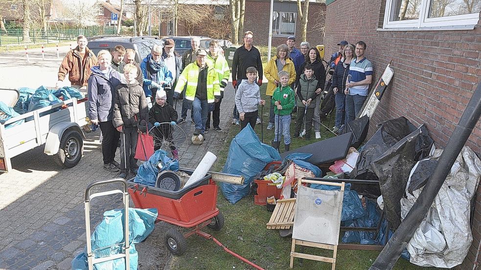 Wie hier im vergangenen Frühjahr in Bingum, kommt bei den Müllsammelaktionen einiges zusammen. Foto: Archiv
