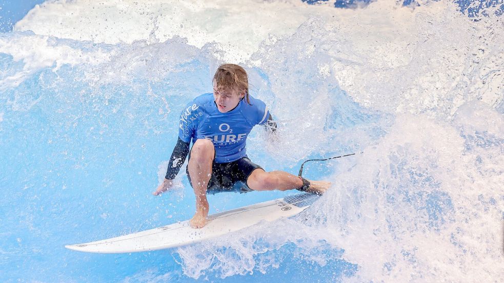 O2 Surf Masters in der Hasewelle vom L&T Sporthaus in Osnabrück. Foto: Jörn Martens