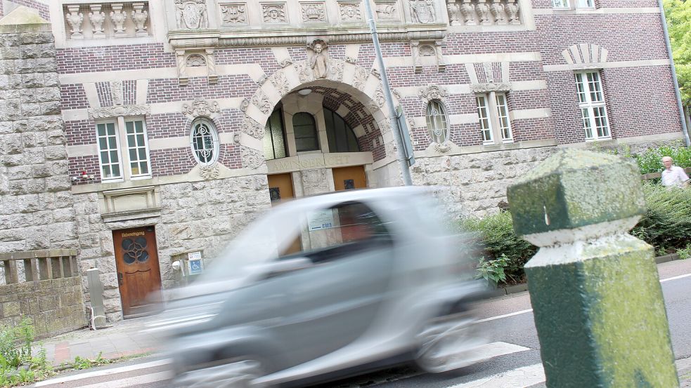 Vor dem Amtsgericht Emden ging es um Vorteilsannahme. Foto: Martin Alberts/Archiv