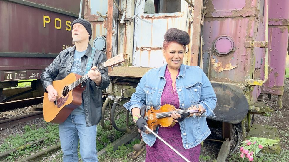 Johnny Clark und Dede Priest gastieren in Leer. Foto: privat