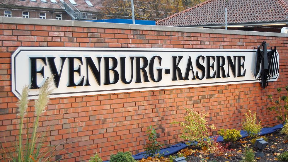 Die Evenburg-Kaserne ist Standort des Kommandos Schnelle Einsatzkräfte Sanitätsdienst (SES) „Ostfriesland“. Foto: Bodo Wolters/Archiv