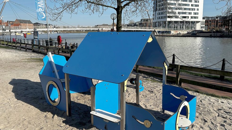 „Maritim“ ist das Thema am Ernst-Reuter-Platz. Foto: Stadt Leer