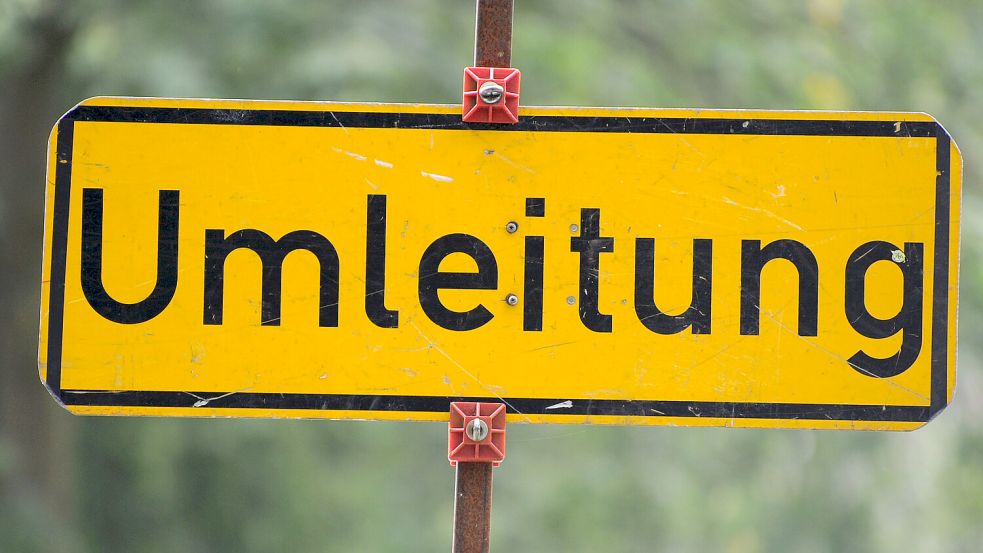 Für die Sperrung ist eine Umleitung eingerichtet. Symbolfoto: Tim Brakemeier/dpa