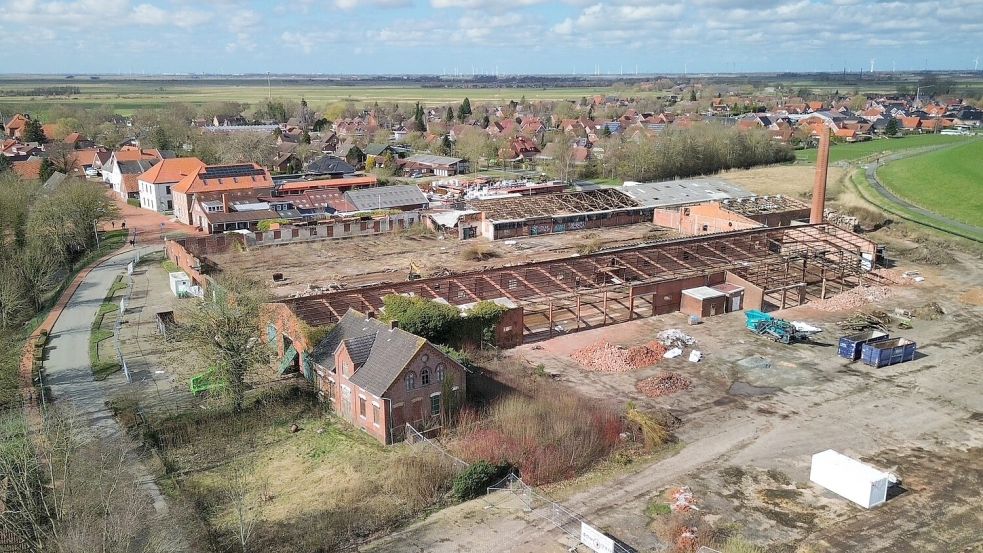 Auf dem Gelände der ehemaligen Ziegelei Reins soll die Ziegelstadt in Jemgum entstehen. Foto: Gemeinde Jemgum/Archiv