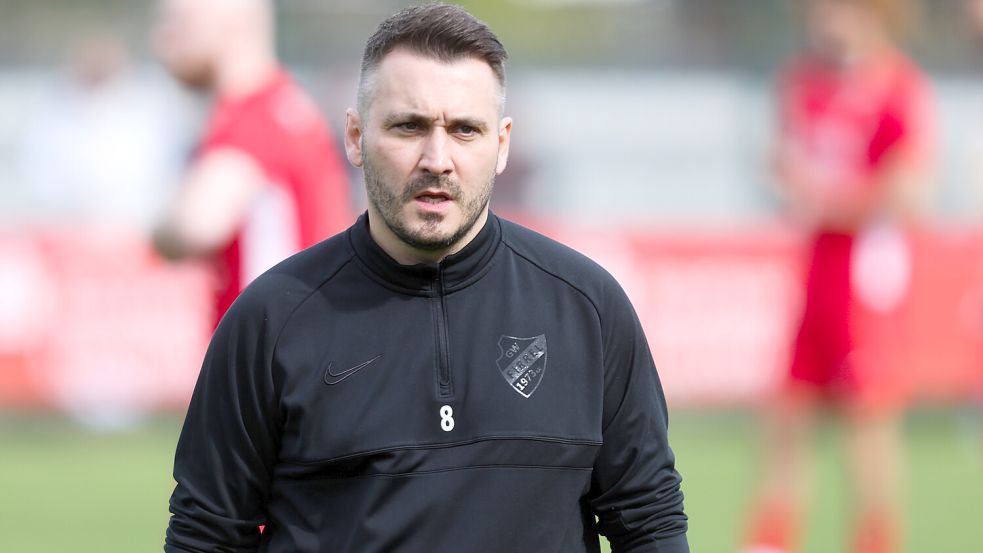 War vom Ergebnis bedient, nicht von der Leistung: Claudio Casto. Foto: Jens Doden/ Emden