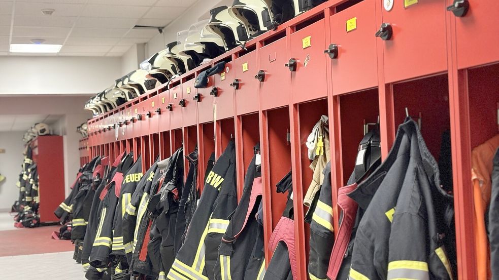 92 Einsatzkräfte hat die Freiwillige Feuerwehr Aurich aktuell. Foto: Eva van Loh