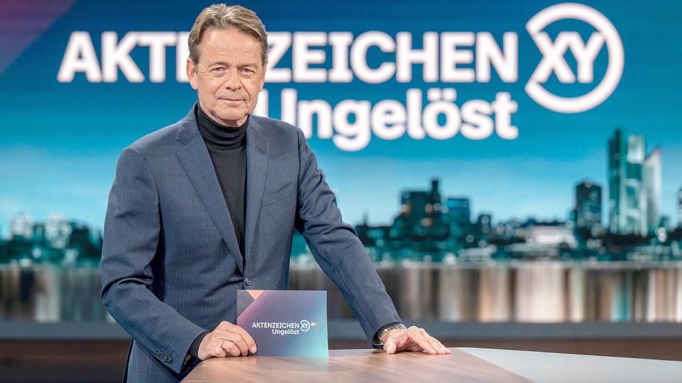 Rudi Cerne moderiert „Aktenzeichen XY… ungelöst“ seit über 20 Jahren. Foto: Peter Kneffel/dpa
